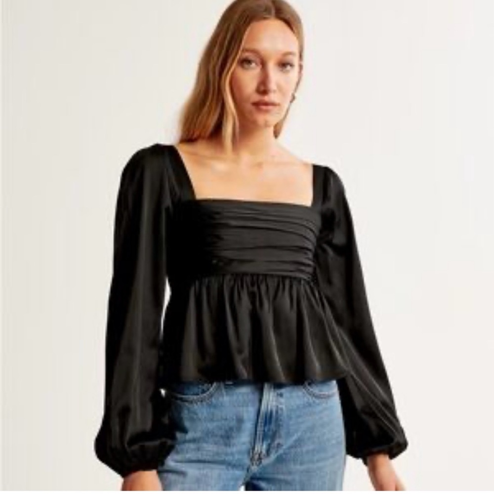 Abercrombie Puff Sleeve Square Neck Long Sleeve